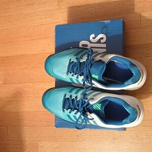 Men's size 12 K-Swiss Hypercourt Express tennis shoes